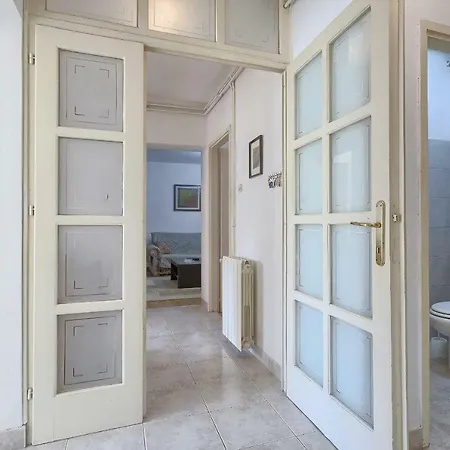 Pizonova 3 Appartement *